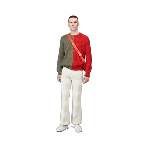 Contrast-Color Design Pullover