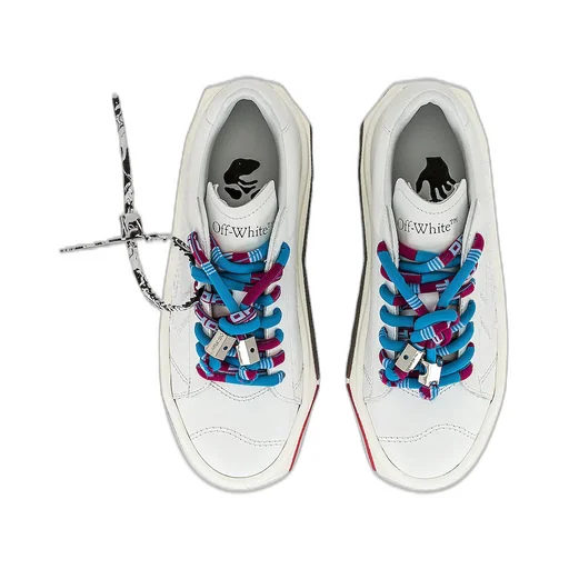Floating Arrow Low-Top Sneakers