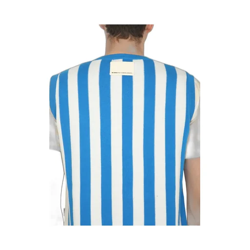 V-Collar Short-Sleeved T-Shirt
