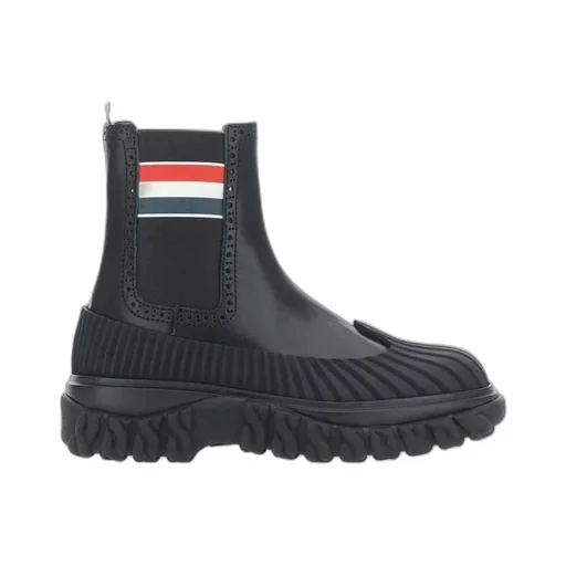 Chelsea Boot With Chunky Rubber-Sole Detail