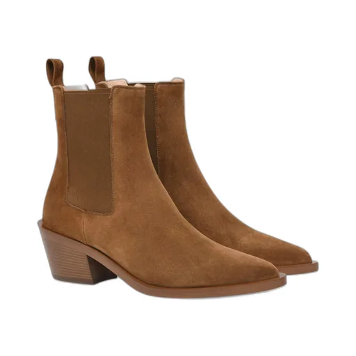 Gianvito Rossi Wylie Pointed Toe Ankle Boots
