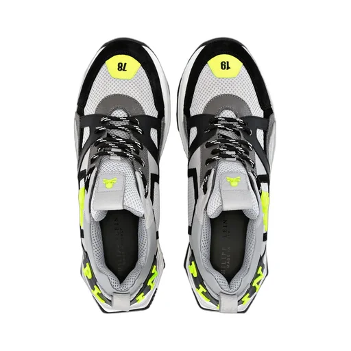 Logo Details Casual Sneakers