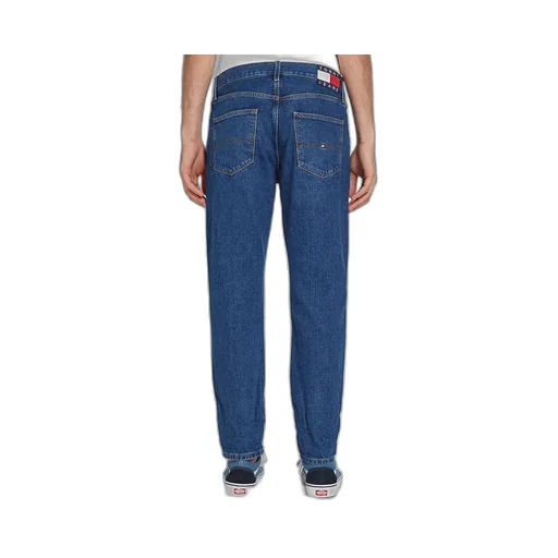Straight Jeans