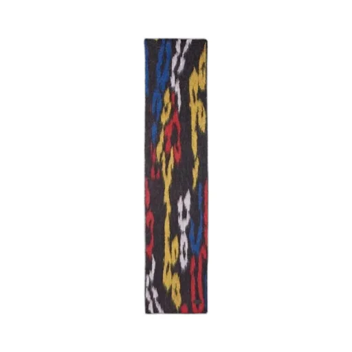 Knitted-Swirling-Leopard-Scarf