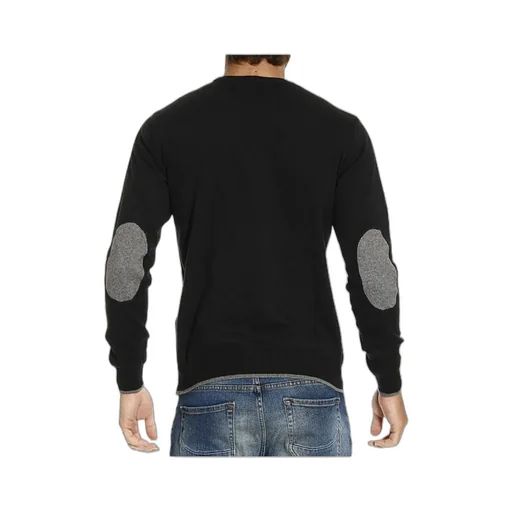 Round-Necked Logo Pullover