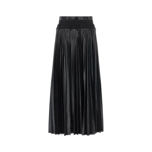 Pleated-Back Slacks