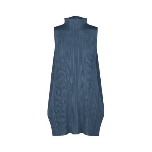 Pleated Sleeveless Top