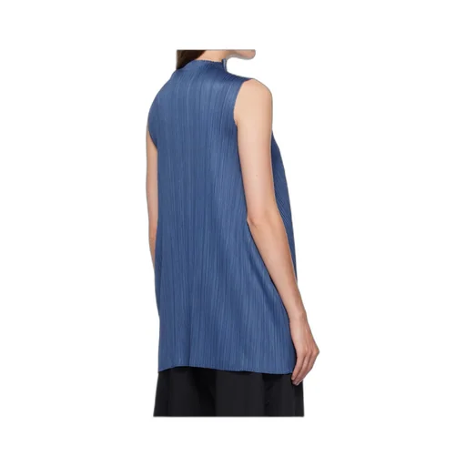 Pleated Sleeveless Top