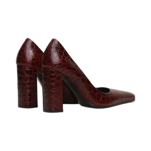 Pointed Toe Chunky Heels