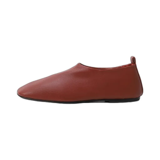 Square-Toe Flats