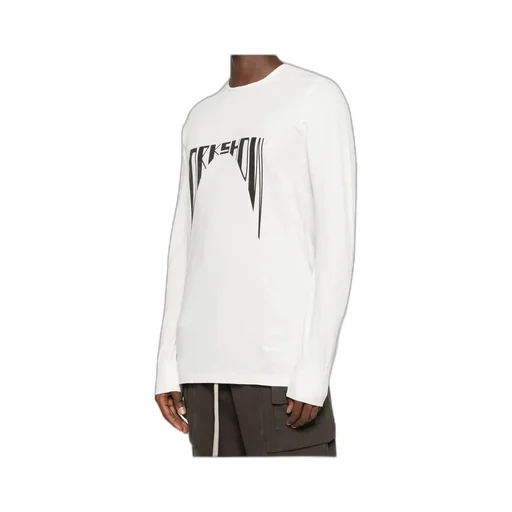 Long-Sleeved T-Shirt