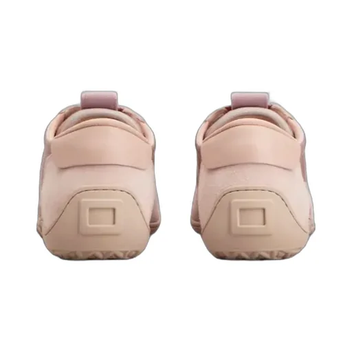 Roger Vivier Viv Low Sneakers