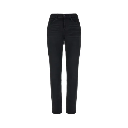 Belt-Loop Jeans