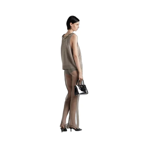 Sleeveless wool and cashmere top