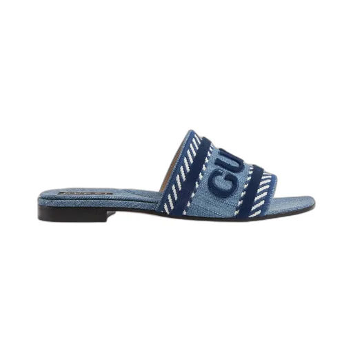 Women's slide sandal with Gucci script