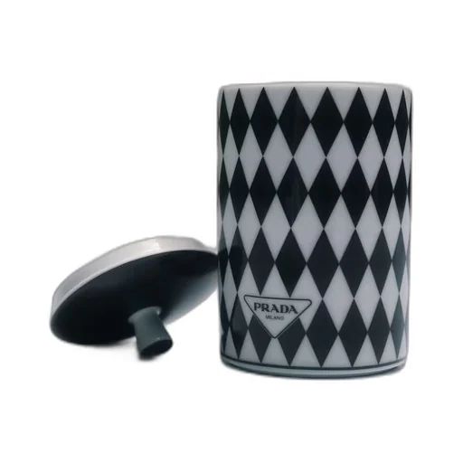 Porcelain scented candle - Checkerboard