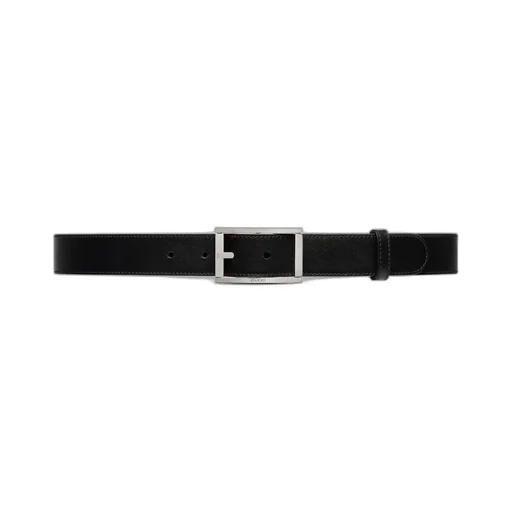 Belt with rectangular buckle
