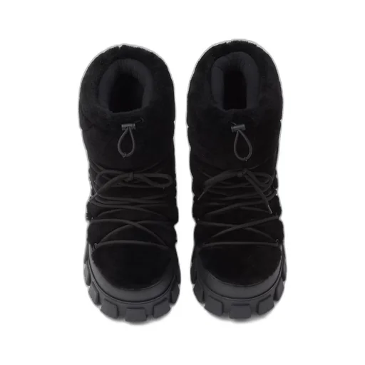 Shearling après ski booties