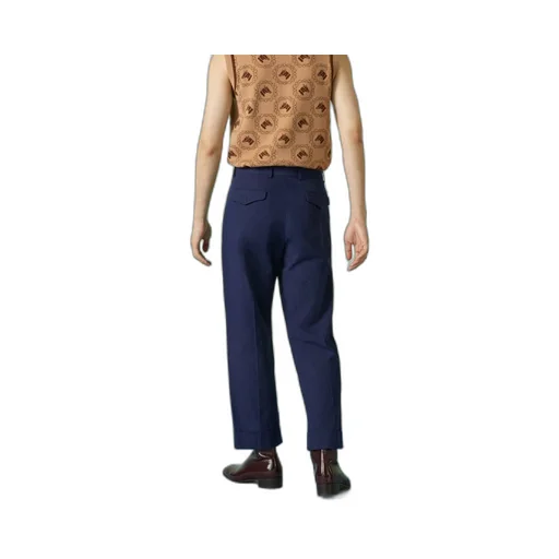 Fluid drill trouser with Web detail