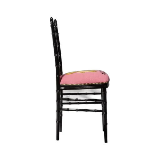 Chiavari chair with Gucci bear embroidery