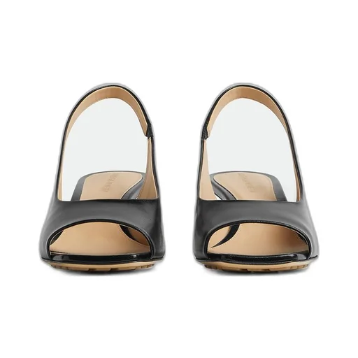 Knot Sandal