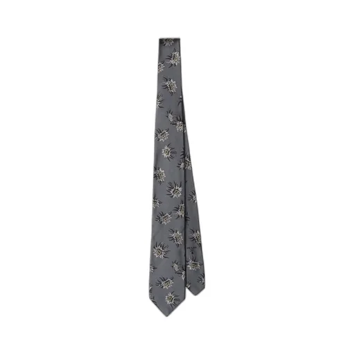 Silk tie