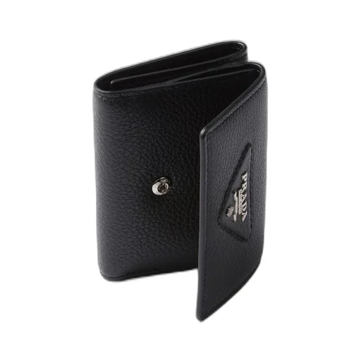 Small leather wallet