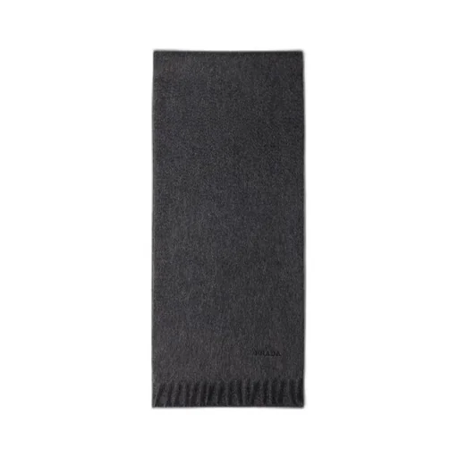 Cashmere scarf