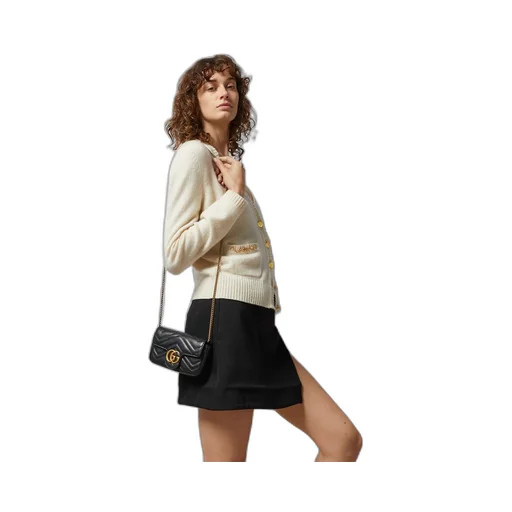 GG Marmont matelassé leather super mini bag