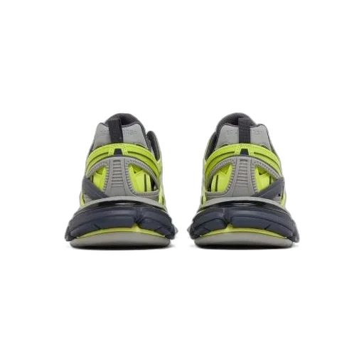 Track.2 Sneaker