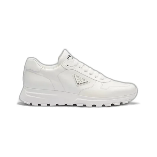 Leather sneakers