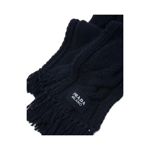 Cashmere scarf