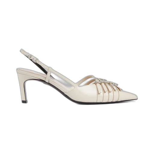 Women's slingback pump