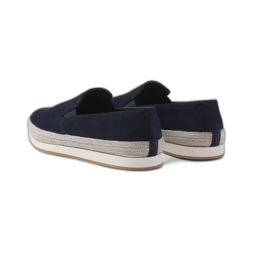 Suede slippers