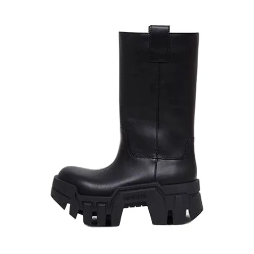 Bulldozer Boot