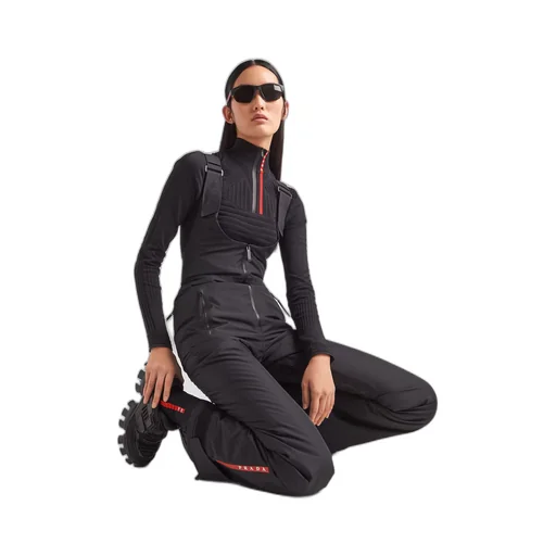 Extreme-Tex ski suit with straps