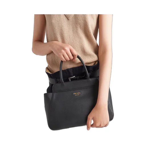 Medium leather tote bag
