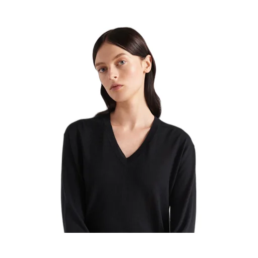 Cashmere and wool sweater
