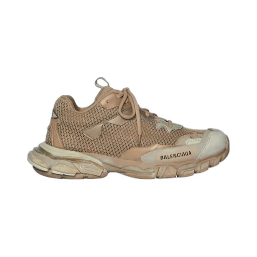 Track.3 Sneaker