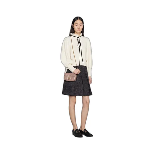 GG Marmont matelassé leather super mini bag