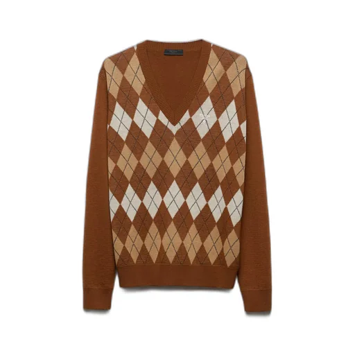 Wool sweater with an Argyle pattern