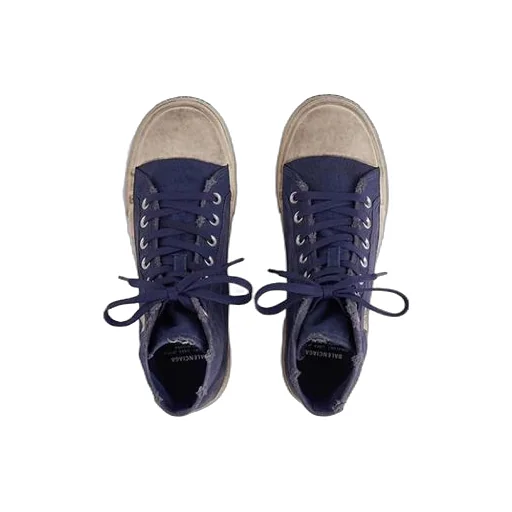 Paris Low Top Sneaker