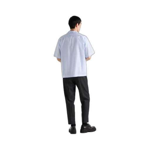 Short-sleeved cotton shirt