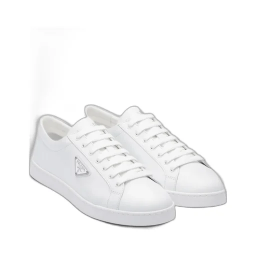 Logo Plaque Low-Top Sneakers