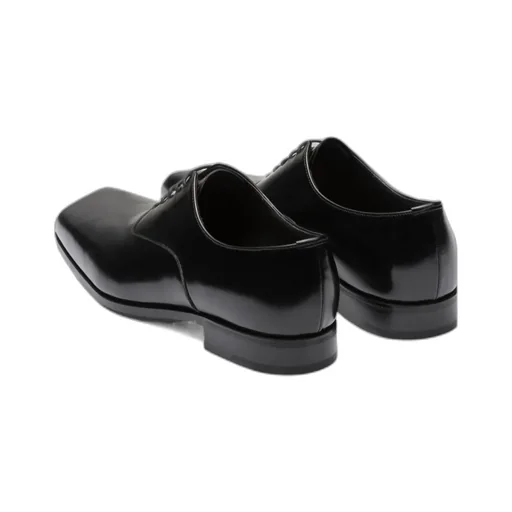 Square-Toe Lace-Up Shoes