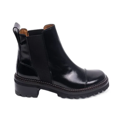 Chelsea Boots
