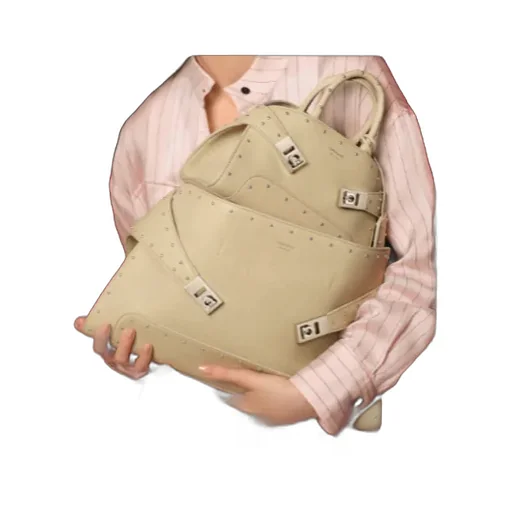 Hug Mini Tote Bag With Spikes
