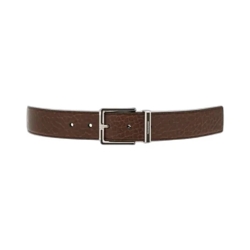 Fixed Belt With A Square Buckle