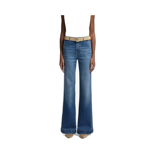 Flared Jeans