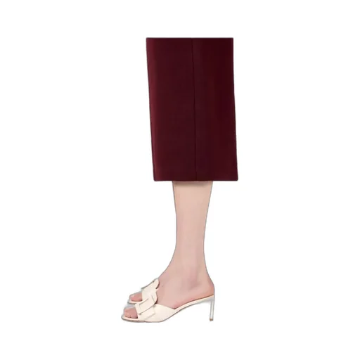 Viv' Canard Mules In Leather